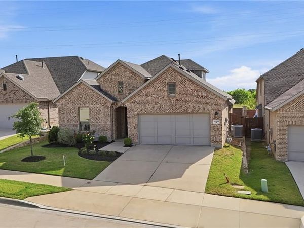 14317 Spitfire Trail, Fort Worth, TX 76262