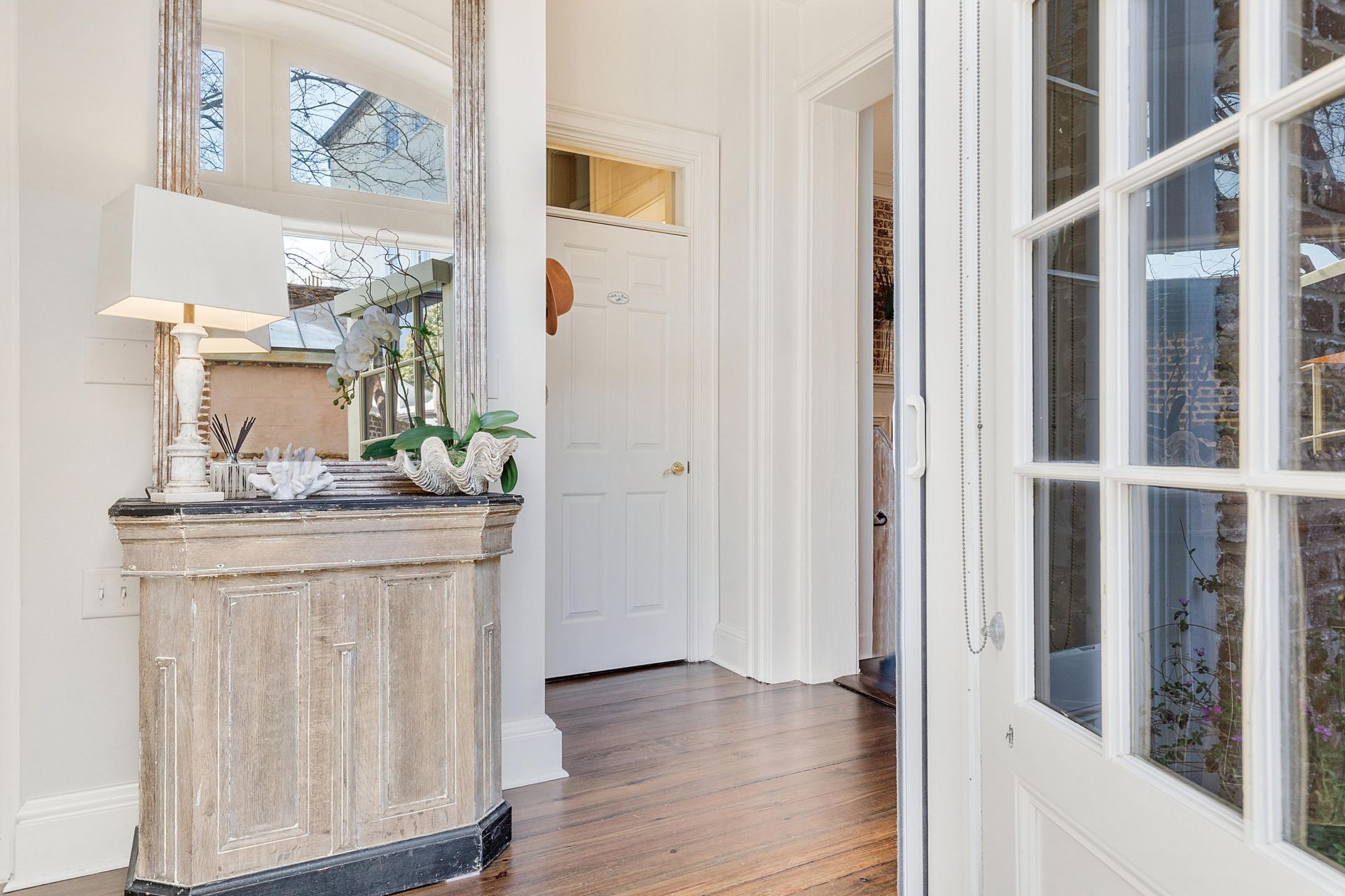 87 East Bay Street Photo 30