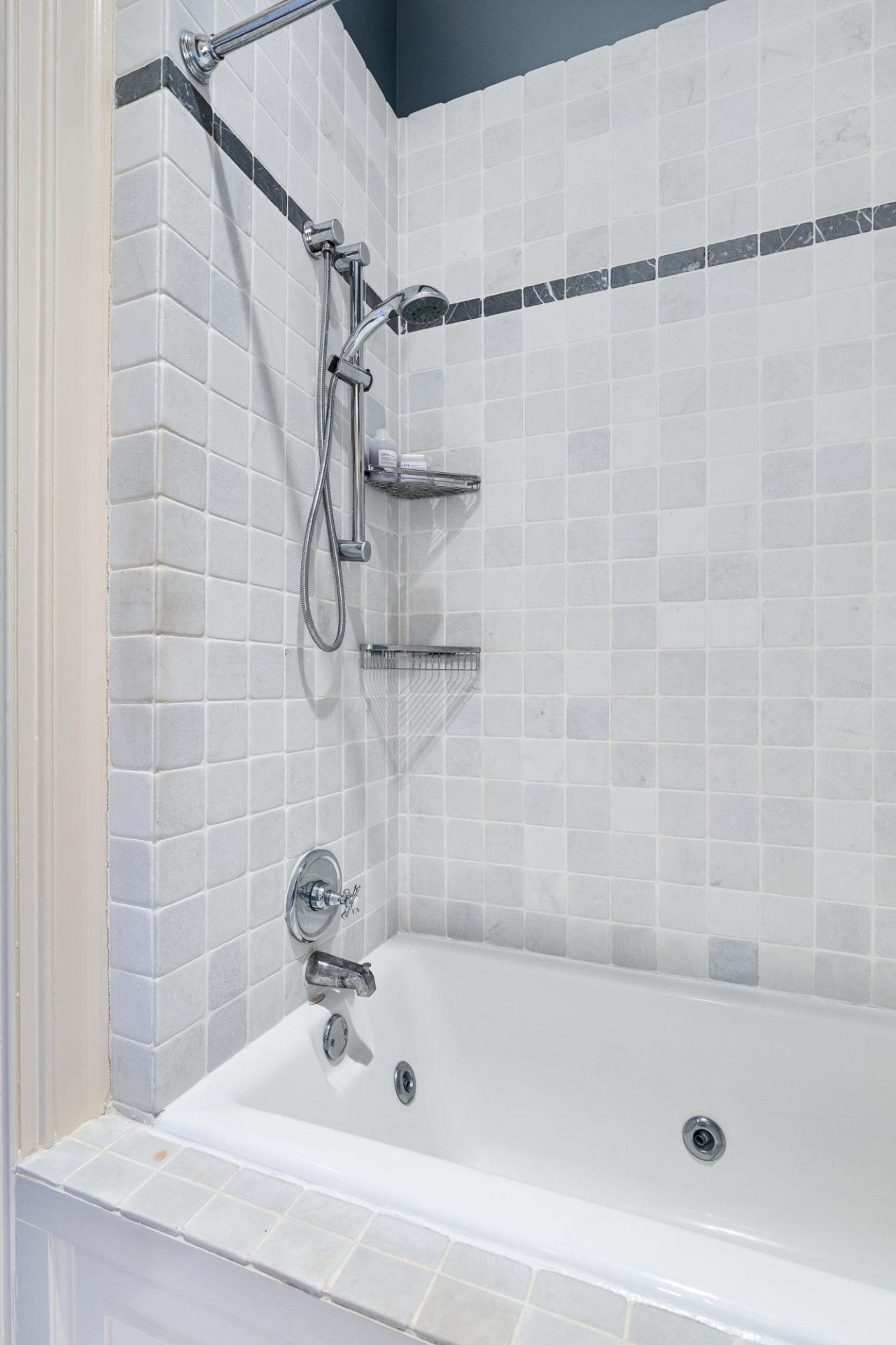 87 East Bay Street Photo 34