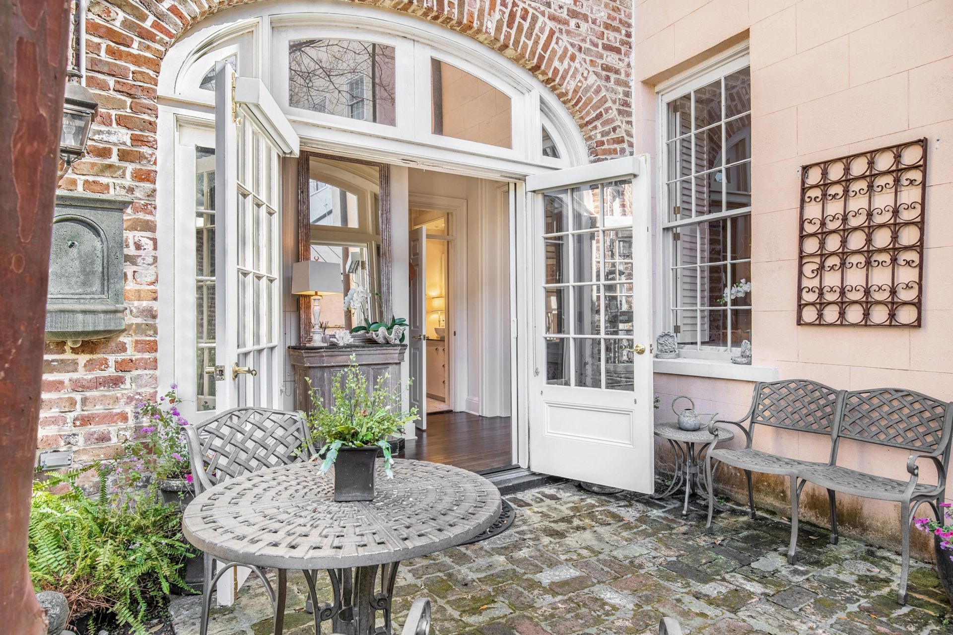 87 East Bay Street Photo 40