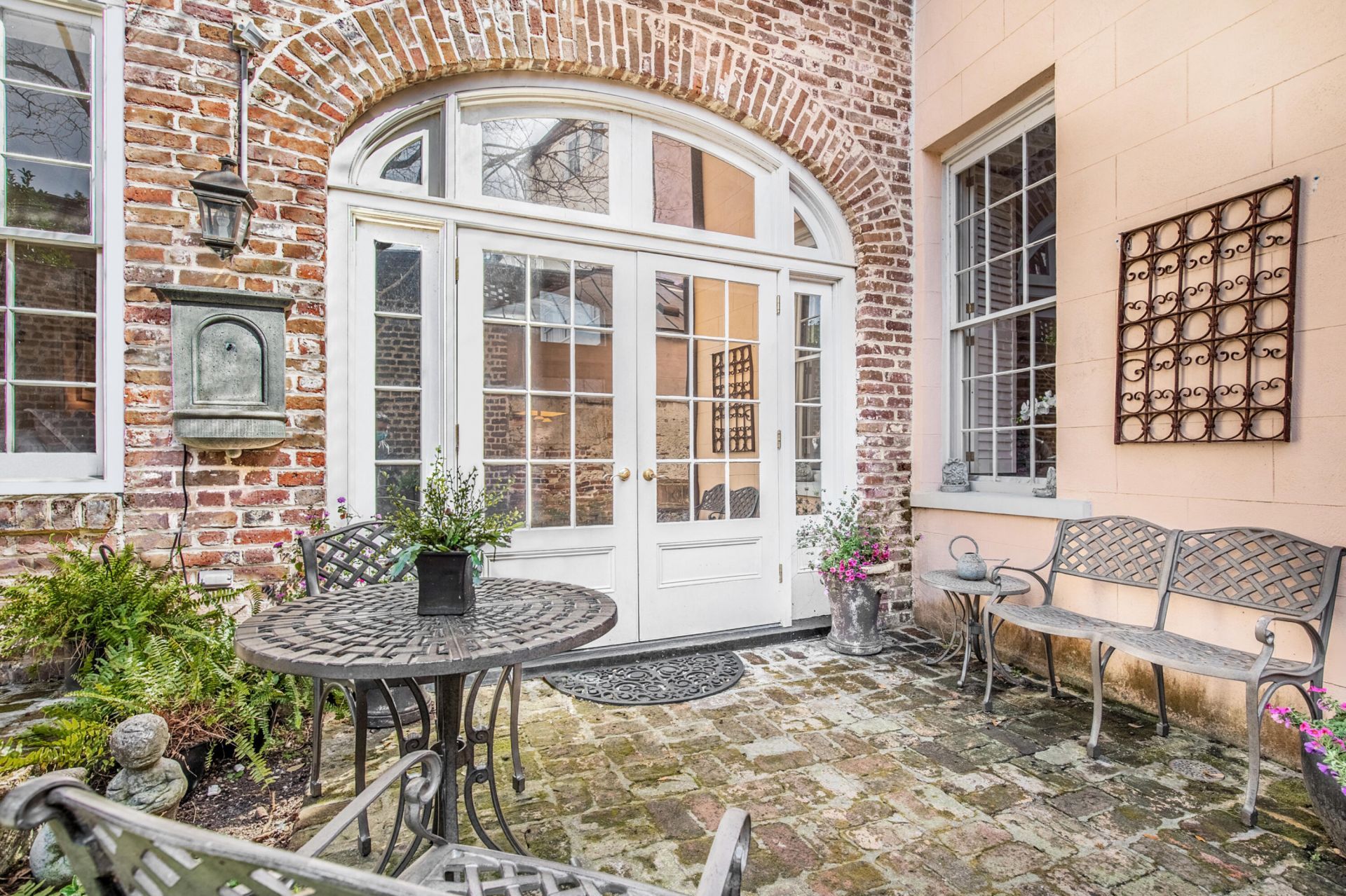 87 East Bay Street Photo 41