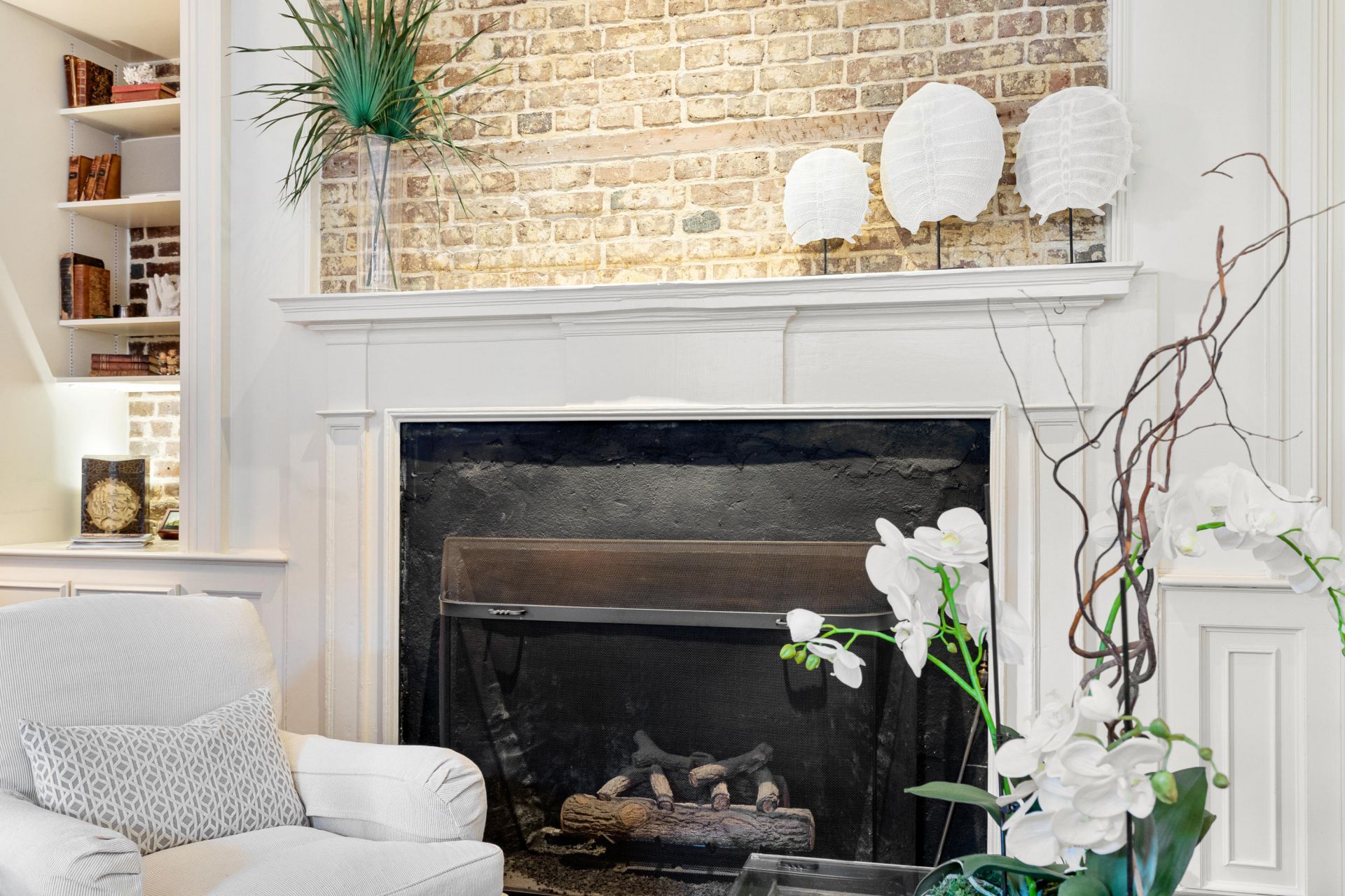 87 East Bay Street Photo 7