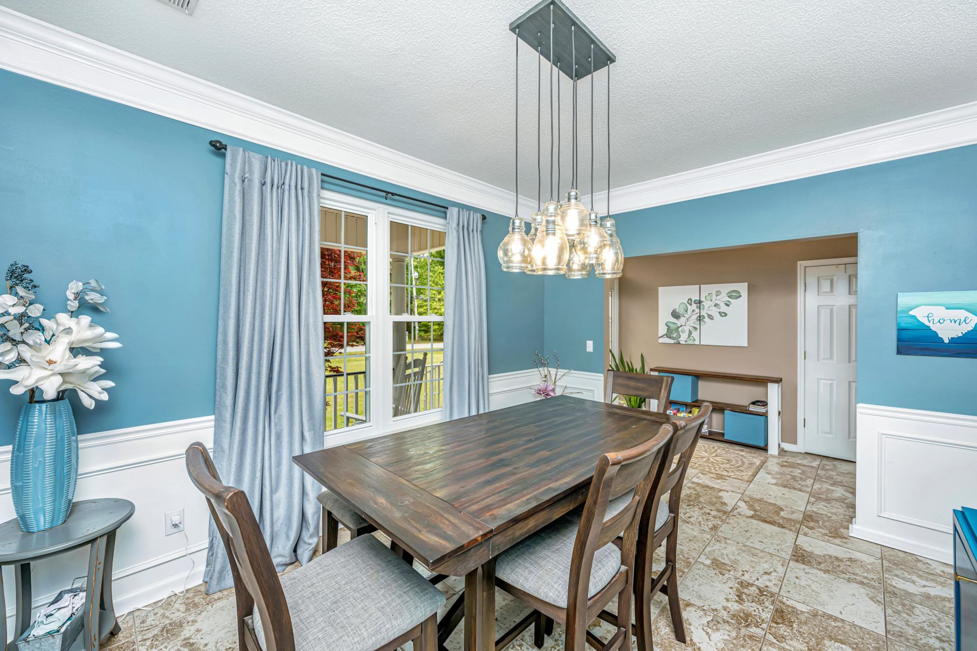 106 Lee Street Photo 13