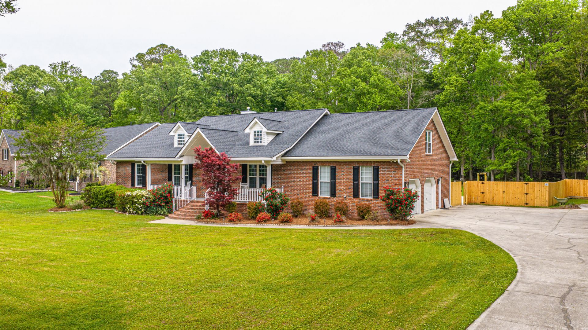 106 Lee Street Photo 53