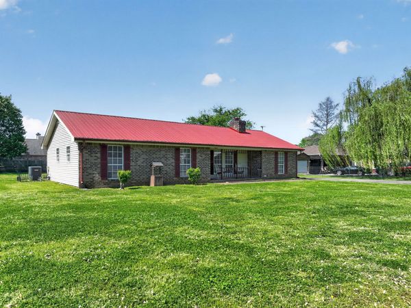 651 Lilly Ln , Murfreesboro, TN 37128