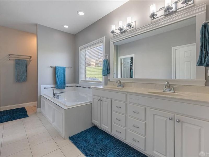 2824 Ash Ridge Drive, Beavercreek, OH 45434 Photo 26