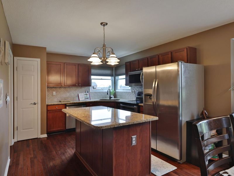 641 Meadows Drive, Delaware, OH 43015 Photo 15