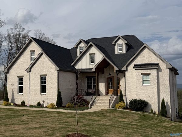 48 Watson Grande Way, Owens Cross Roads, AL 35763