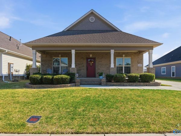 4406 Lake Willow Blvd SE, Owens Cross Roads, AL 35763