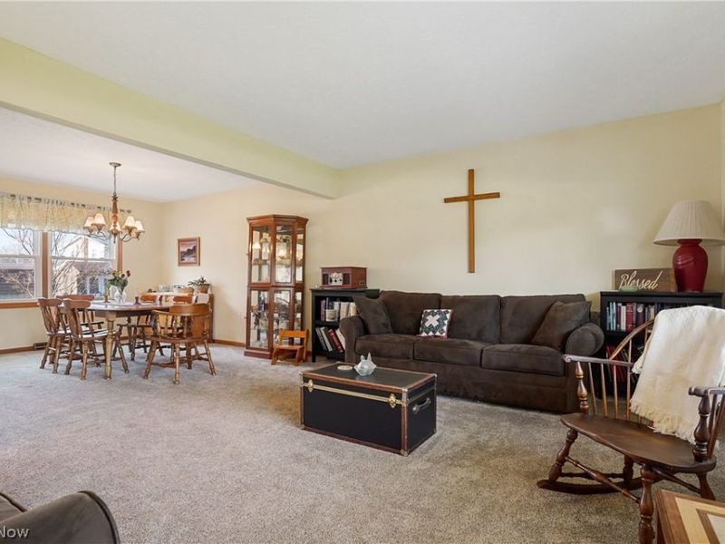 414 Scala Drive, Stow, OH 44224 Photo 5