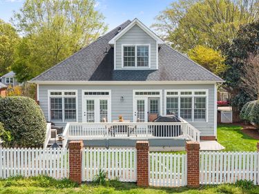 114 S Fields Circle, Chapel Hill, NC 27516