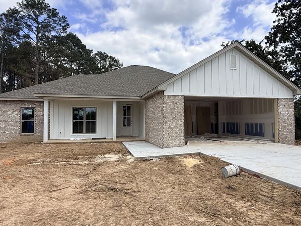 68 Ratcliff Rd., Sumrall, MS 39482