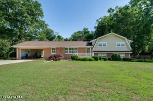 190 Halls Pond Road, Rose Hill, NC 28458 Main Photo