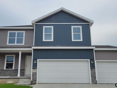 5557 N 186 Avenue, Elkhorn, NE 68022