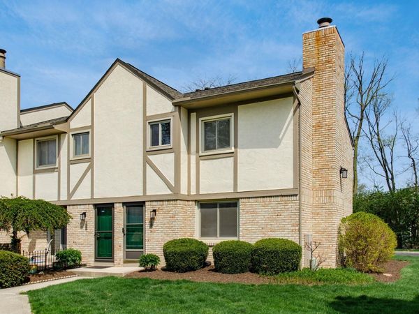 130 Carrowmoor Court, Unit 35, Dublin, OH 43017