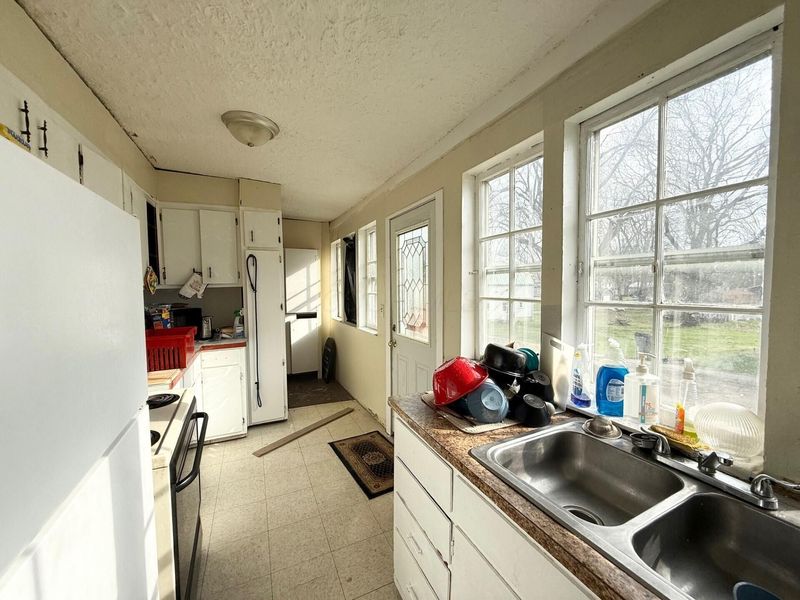 798 Pike Street SW, Etna, OH 43062 Photo 4