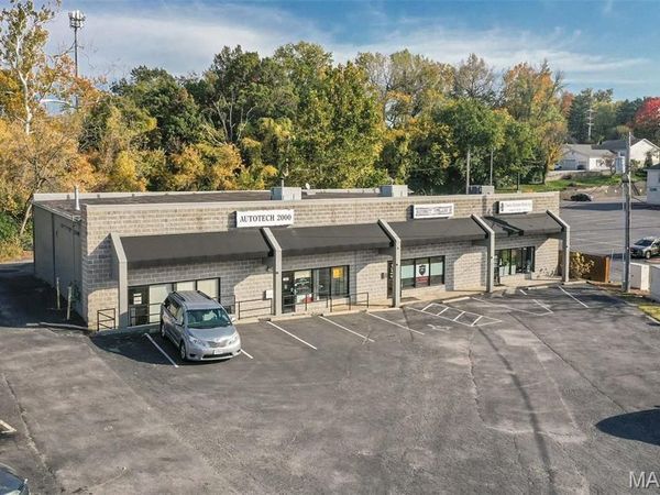 3444 N Lindbergh Boulevard , St Ann, MO 63074