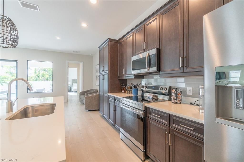 822 105th Ave N, Naples, FL 34108 Photo