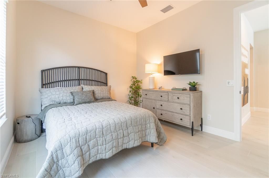 822 105th Ave N, Naples, FL 34108 Photo