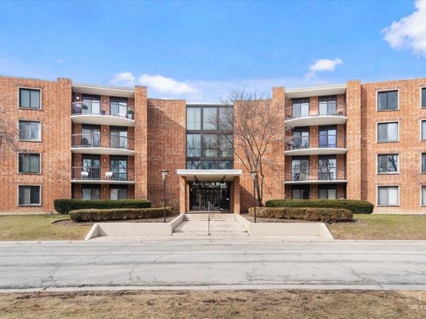 1405 E Central Road , Unit 222C, Arlington Heights, IL 60005