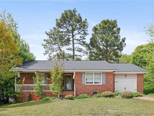 86 Londontown Drive, Spring Lake, NC 28390