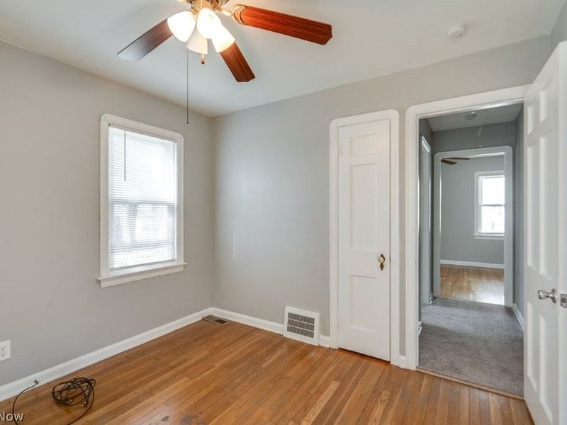 12013 Wayland Avenue, Cleveland, OH 44111 Photo 12