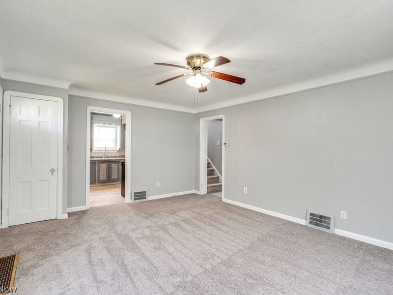 12013 Wayland Avenue, Cleveland, OH 44111 Photo 6