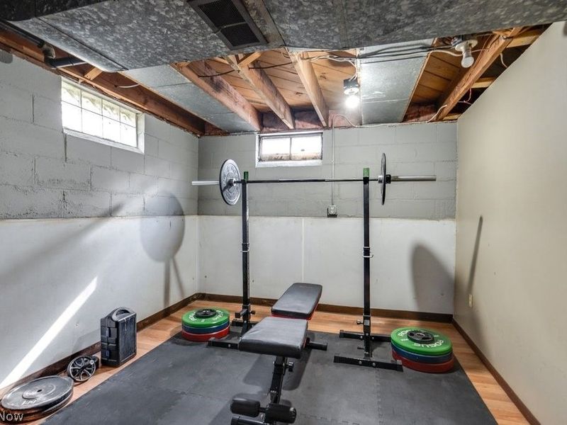 233 Kenilworth Drive, Akron, OH 44313 Photo 32