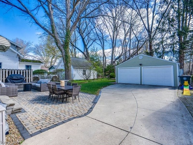 233 Kenilworth Drive, Akron, OH 44313 Photo 36