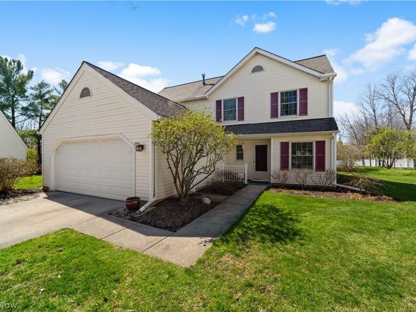 5800 Ridgeview Lane , Willoughby, OH 44094