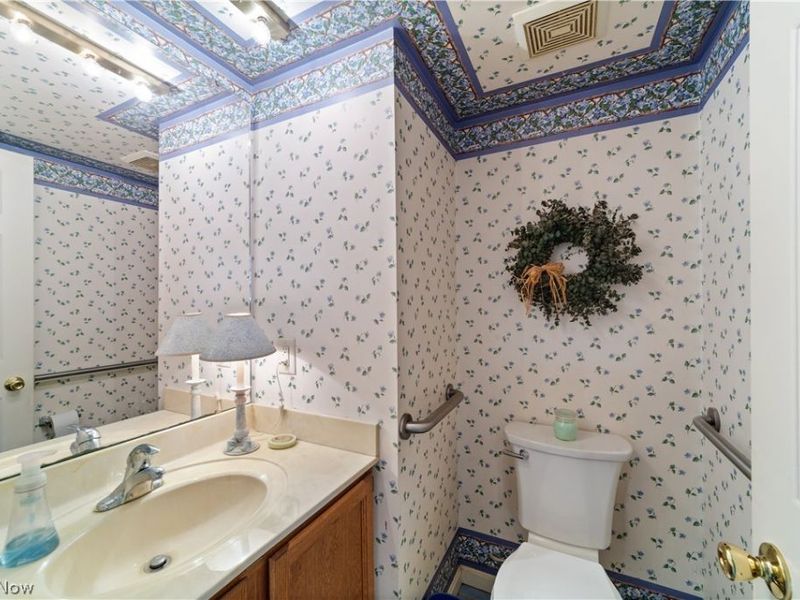 5800 Ridgeview Lane, Willoughby, OH 44094 Photo 24