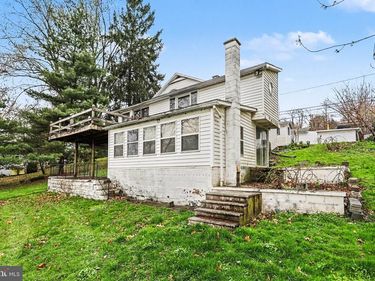 924 RIVER ROAD, MARYSVILLE, PA 17053