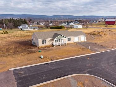 34 MIFFLIN TERRACE, MIFFLINVILLE, PA 18635