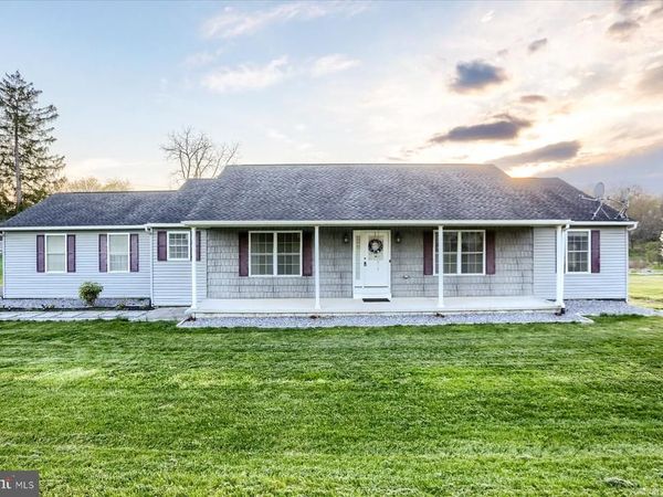 514 LONGS GAP ROAD, CARLISLE, PA 17013