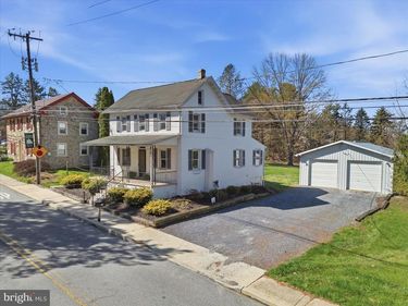 22 N CHESTNUT STREET, ELVERSON, PA 19520