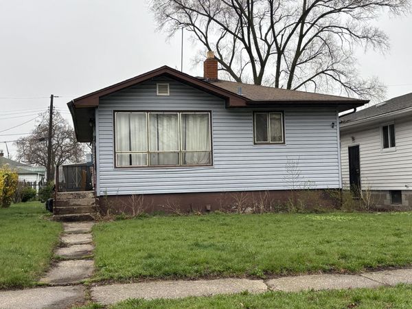2060 Mckinley Street, Gary, IN 46404