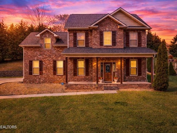 807 Galloping Lane, Powell, TN 37849