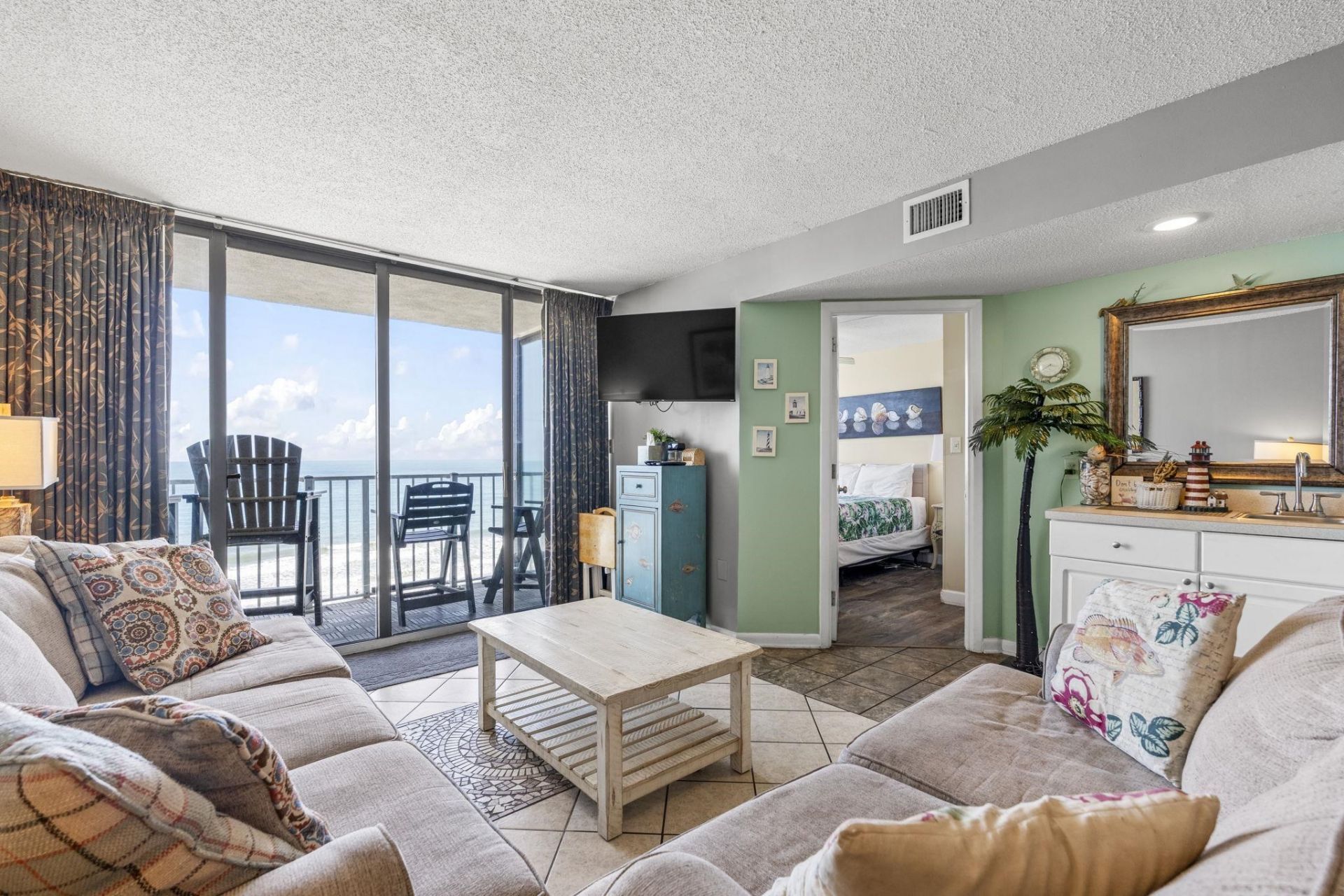 9400 Shore Dr. Photo 10