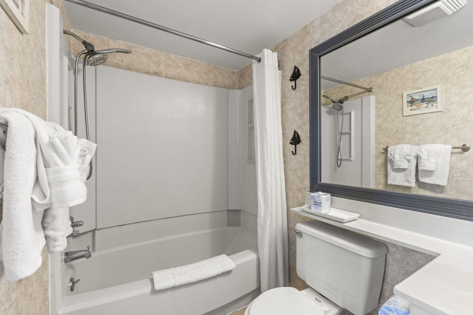 9400 Shore Dr. Photo 17