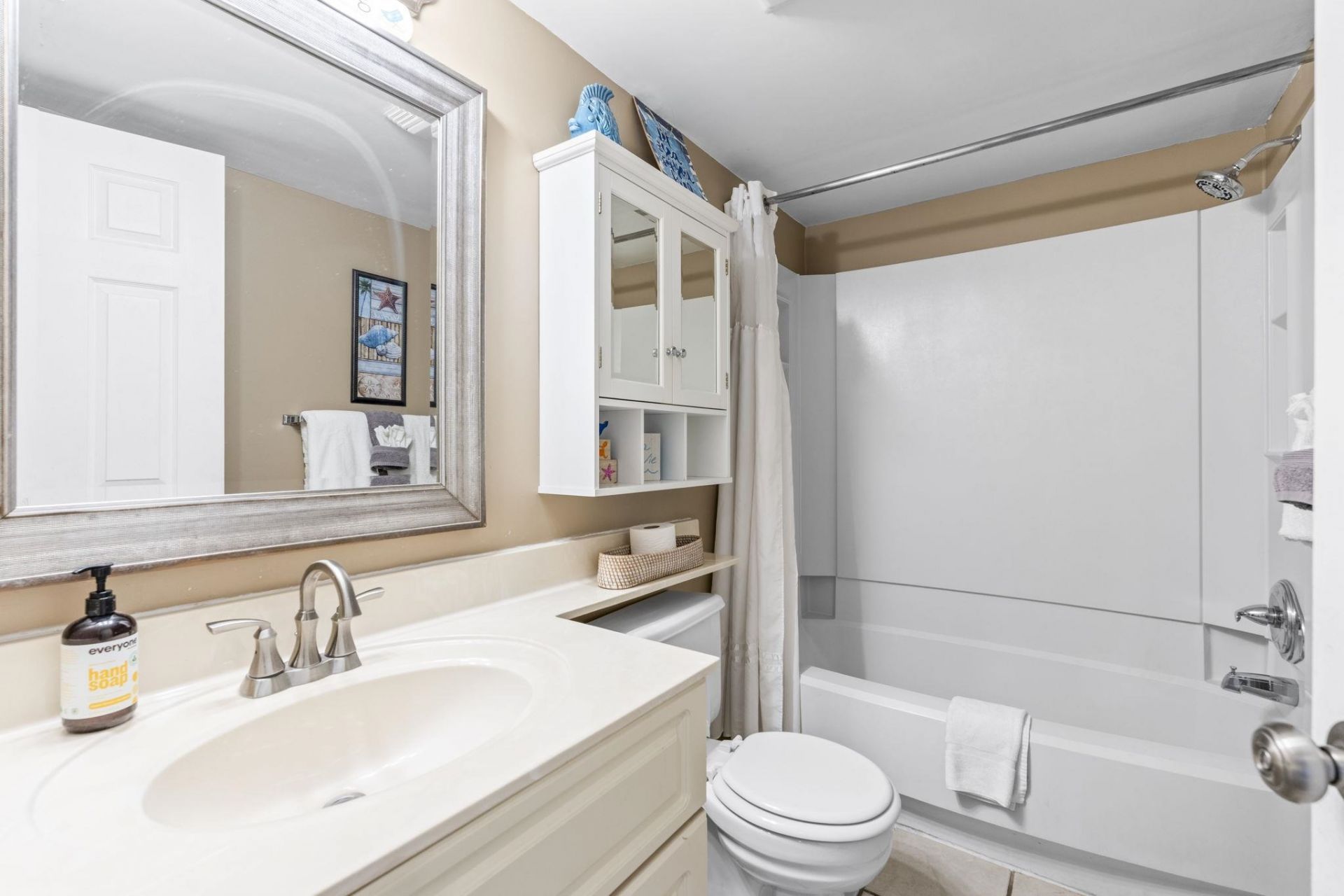 9400 Shore Dr. Photo 20