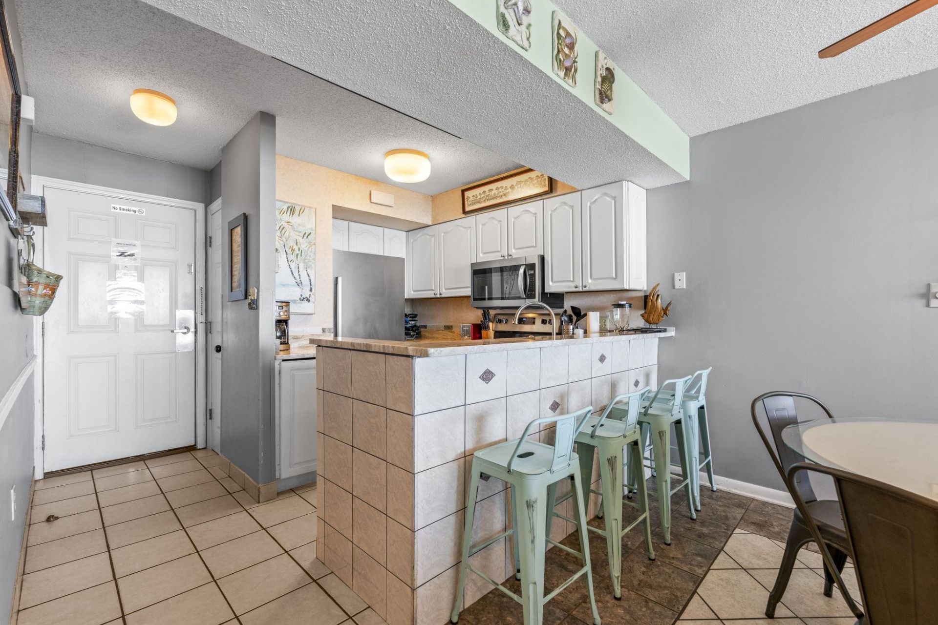 9400 Shore Dr. Photo 8