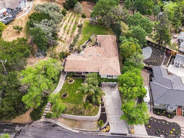 4 Dale Court, Lafayette, CA 94595