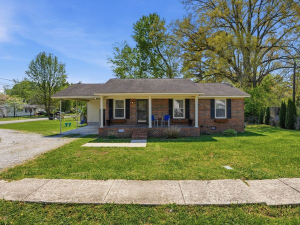 1001 Bel Aire Dr, Tullahoma, TN 37388