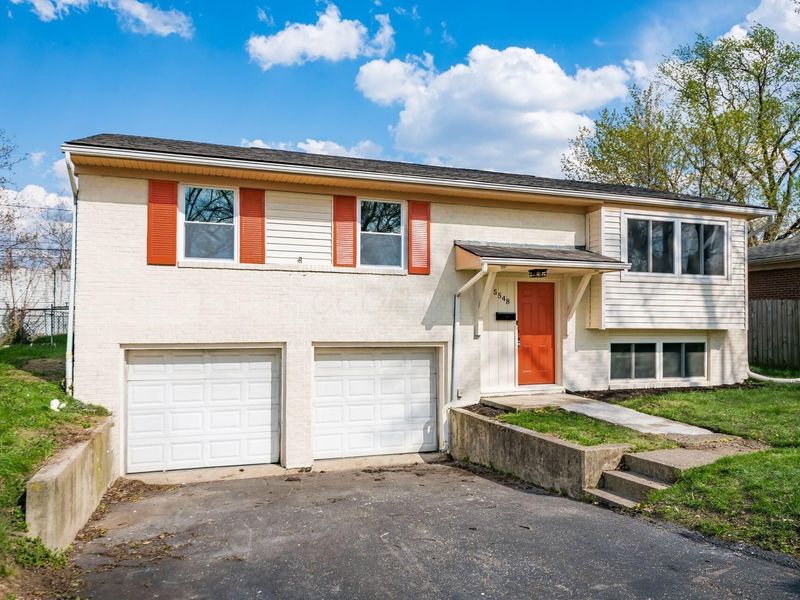 5548 Roche Drive, Columbus, OH 43229 Photo 3