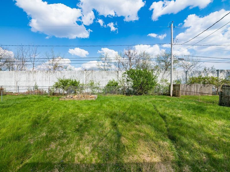 5548 Roche Drive, Columbus, OH 43229 Photo 45
