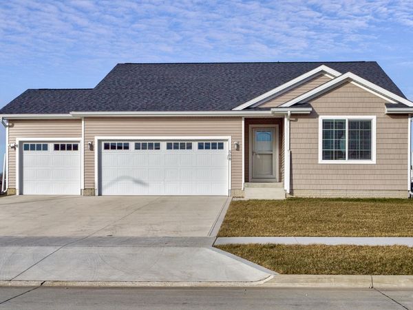 508 Wicker Drive, Huxley, IA 50124