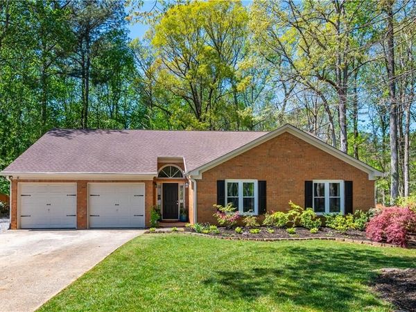 192 Wyndham Lakes Court NW, Dallas, GA 30157