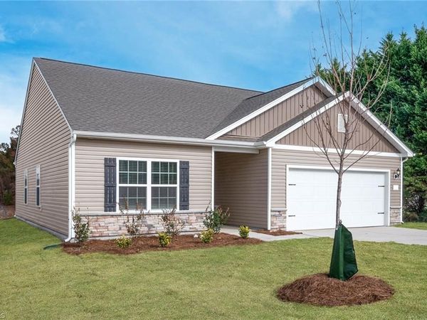 221 Macintosh Drive , King, NC 27021