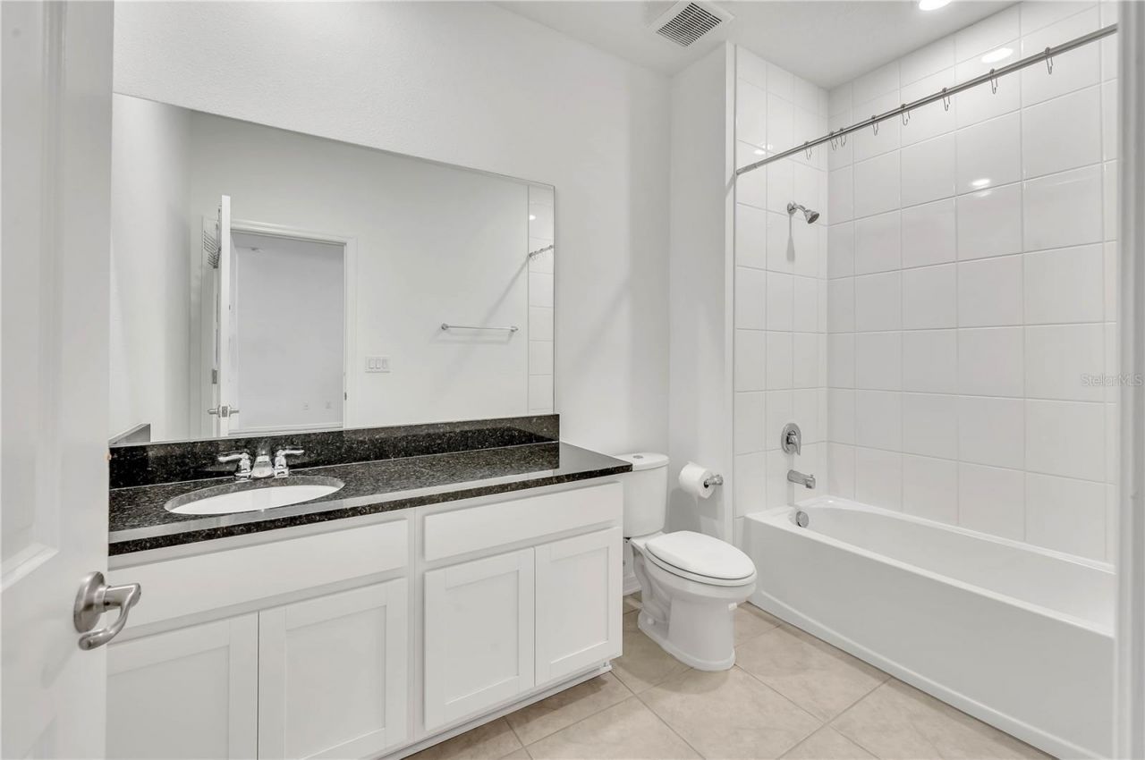 11532 Woodleaf Drive , Lakewood Ranch, FL 34211 Photo