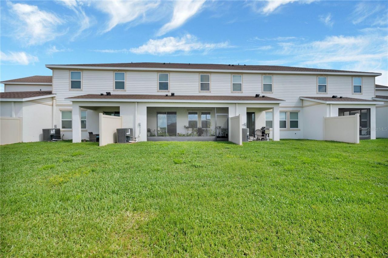 11532 Woodleaf Drive , Lakewood Ranch, FL 34211 Photo